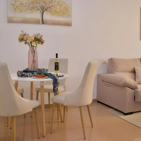 Appartamento Duque Beachside Elegance *