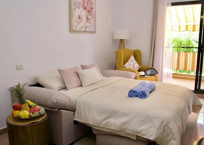 Duque Beachside Elegance Apartment *